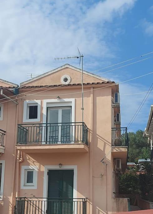 Colorful 2-Bedroom House In Γάιος Εξωτερικό φωτογραφία
